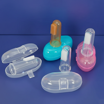 Newborn baby silicon gum finger brush.