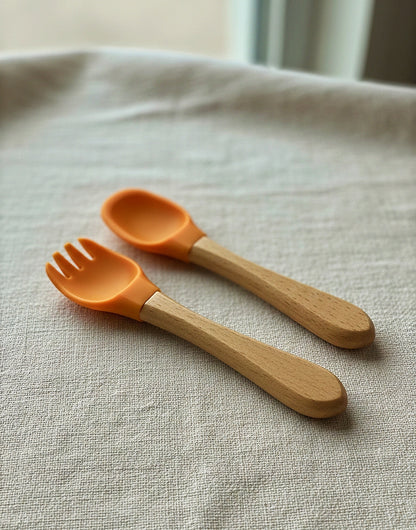 Silicon Wooden feeding spoon set.