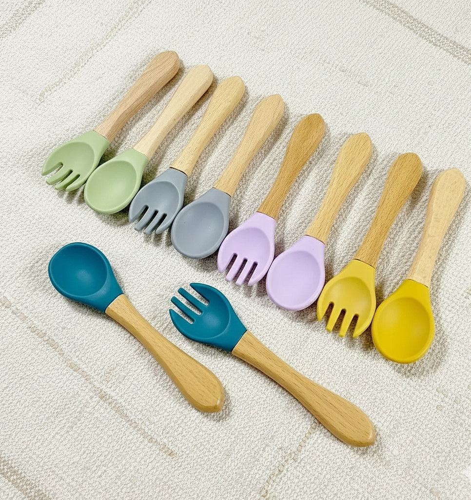Silicon Wooden feeding spoon set.