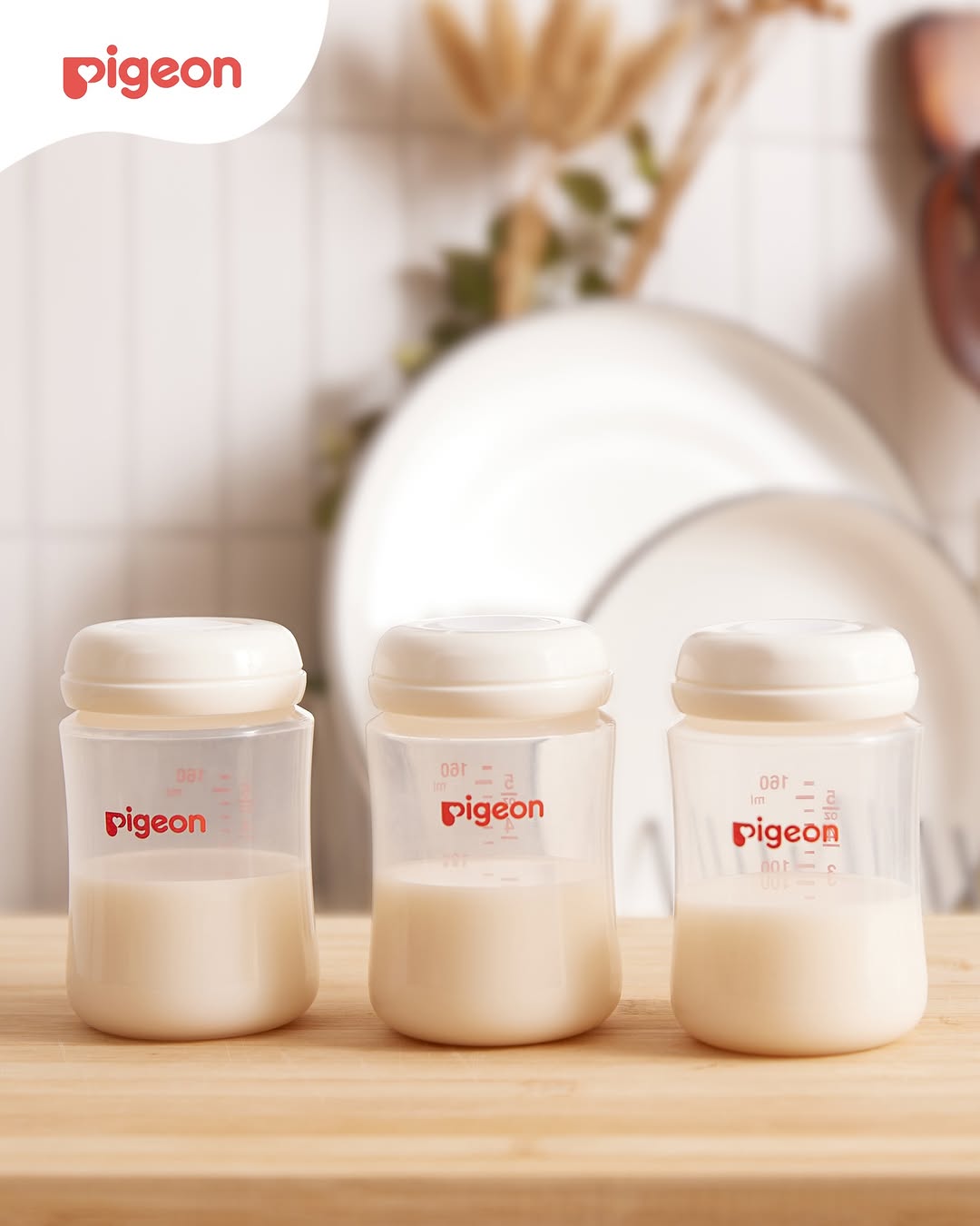 Pigeon Breastmilk Storage Bottles.(MADE IN JAPAN)