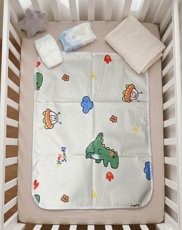 Baby Urine mat / changing mat (velvet)