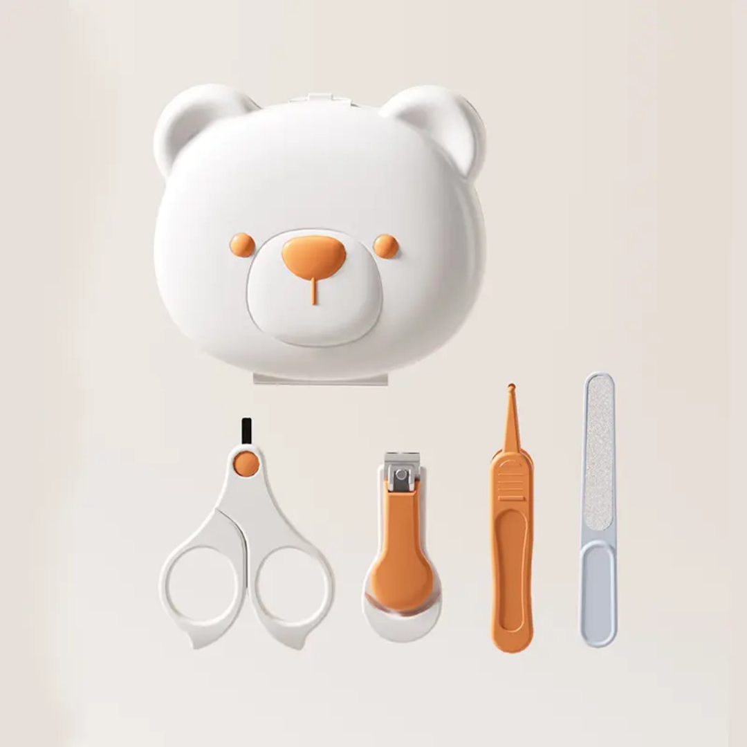 Bear shape manual nails trimmer kit.