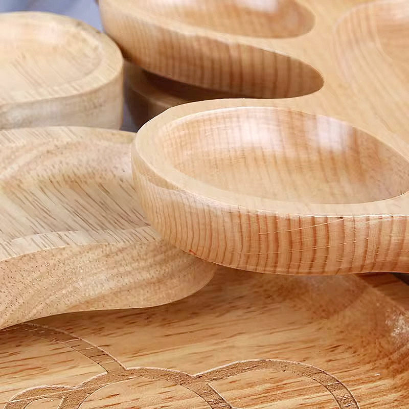Baby wooden baby Feeding plate and spoon set.