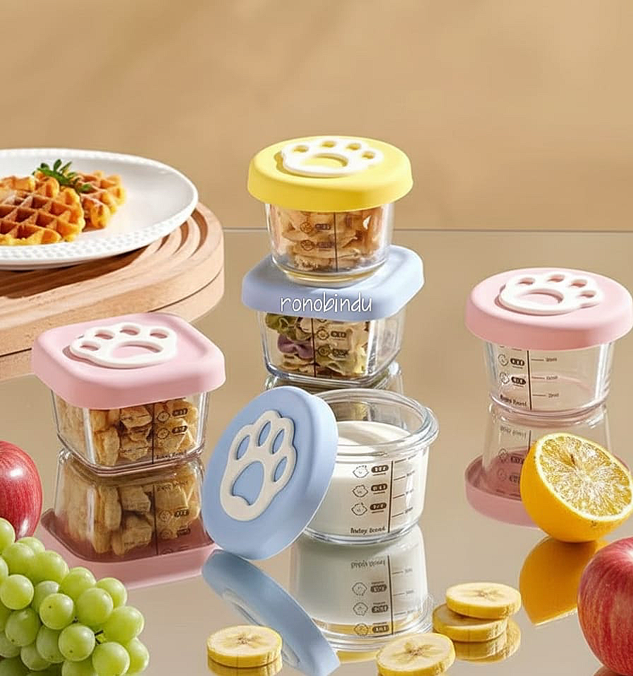 Baby glass and silicon food containers.
